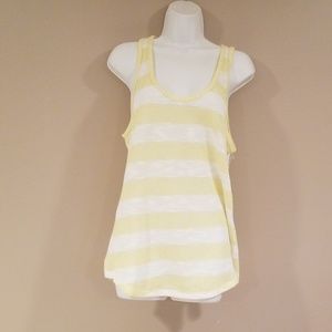 ⬇️ NY&CO tank top large